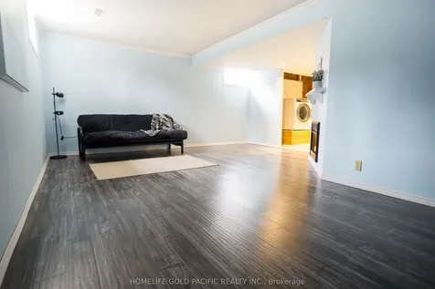 655 Inglis Falls Place Waterloo ON N2V 2L4