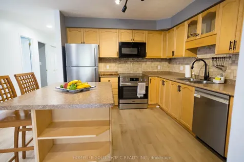 655 Inglis Falls Place Waterloo ON N2V 2L4