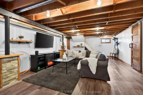 380 East 37th Street Hamilton ON L8V 4B8