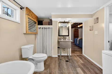 380 East 37th Street Hamilton ON L8V 4B8
