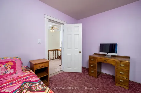 225 St Lawrence Street W Centre Hastings ON K0K 2K0