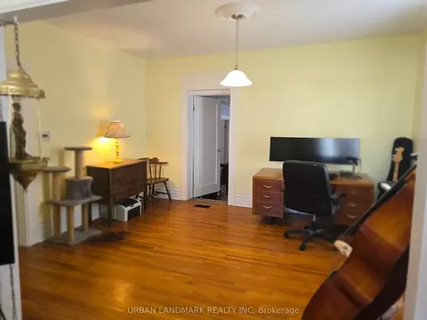 225 St Lawrence Street W Centre Hastings ON K0K 2K0