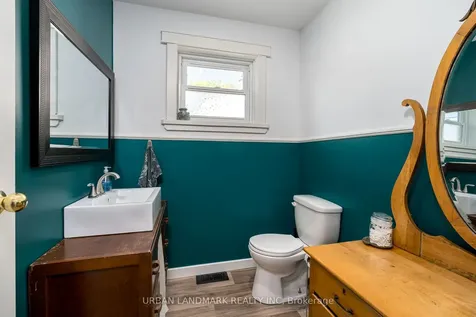 225 St Lawrence Street W Centre Hastings ON K0K 2K0