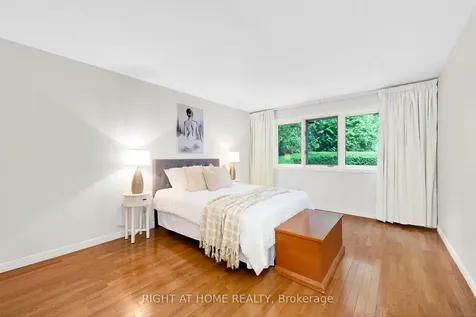 33 Walnut Drive Guelph ON N1E 4B4