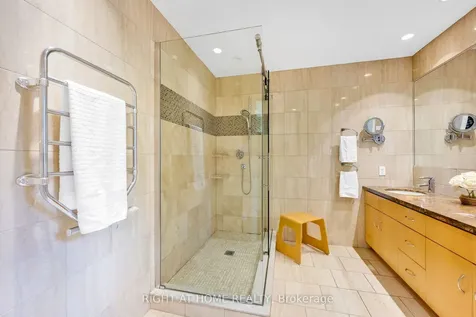 33 Walnut Drive Guelph ON N1E 4B4