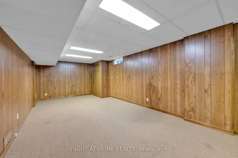 33 Walnut Drive Guelph ON N1E 4B4