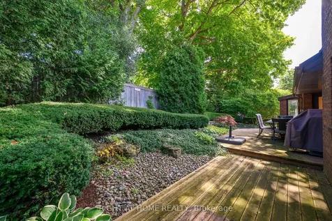 33 Walnut Drive Guelph ON N1E 4B4