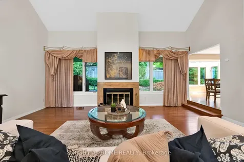 33 Walnut Drive Guelph ON N1E 4B4