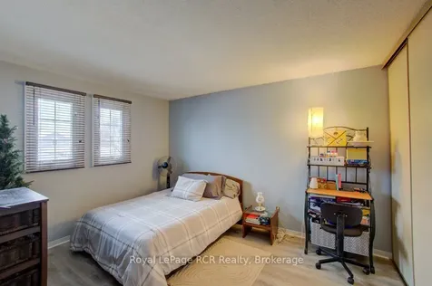 145 Parkside Drive W Centre Wellington ON N1M 3M4