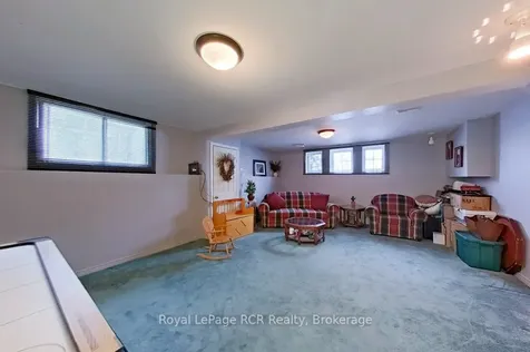 145 Parkside Drive W Centre Wellington ON N1M 3M4