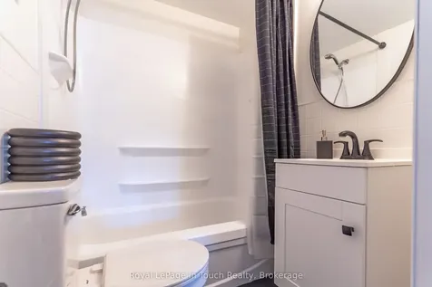 1682 Island 630 N/a Georgian Bay ON P0E 1E0