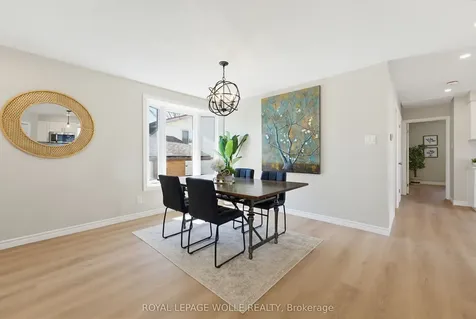 99 Oakhurst Crescent Waterloo ON N2B 3K2