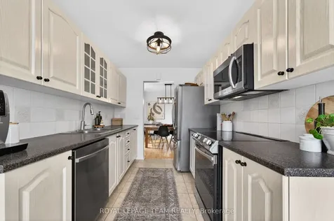 75 Scampton Drive Kanata ON K2W 1E7