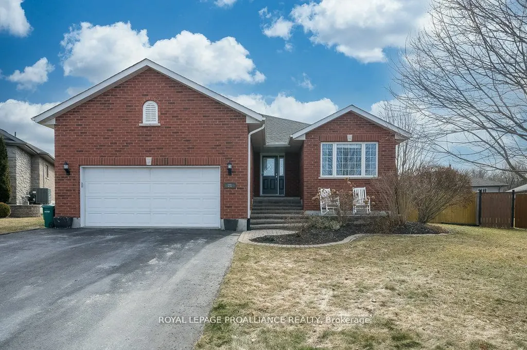 21 Forest Valley Drive Quinte West ON K0K 2C0