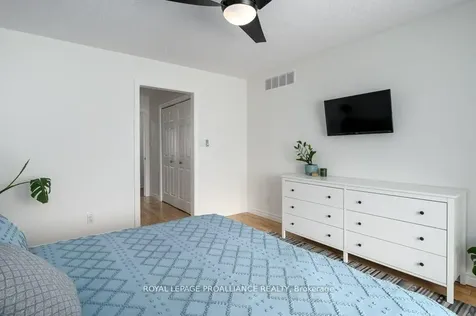 21 Forest Valley Drive Quinte West ON K0K 2C0