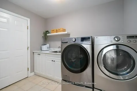 21 Forest Valley Drive Quinte West ON K0K 2C0