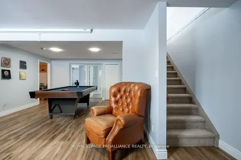 21 Forest Valley Drive Quinte West ON K0K 2C0