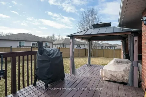 21 Forest Valley Drive Quinte West ON K0K 2C0