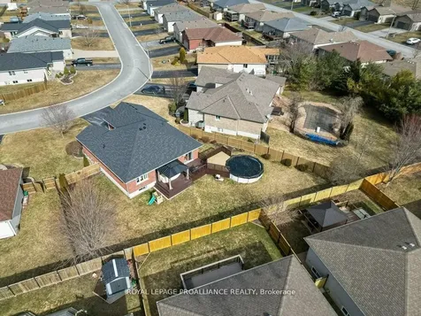 21 Forest Valley Drive Quinte West ON K0K 2C0