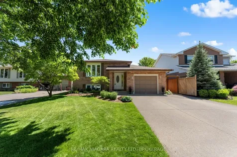 13 Cornwell Circle St. Catharines ON L2S 3C4