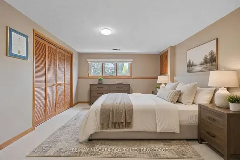 13 Cornwell Circle St. Catharines ON L2S 3C4