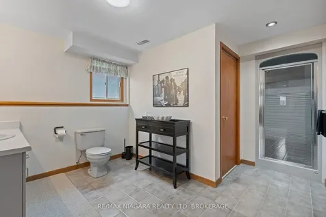 13 Cornwell Circle St. Catharines ON L2S 3C4