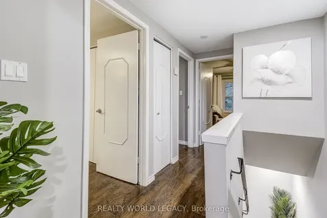 132 Barlake Avenue Hamilton ON L8E 1H3