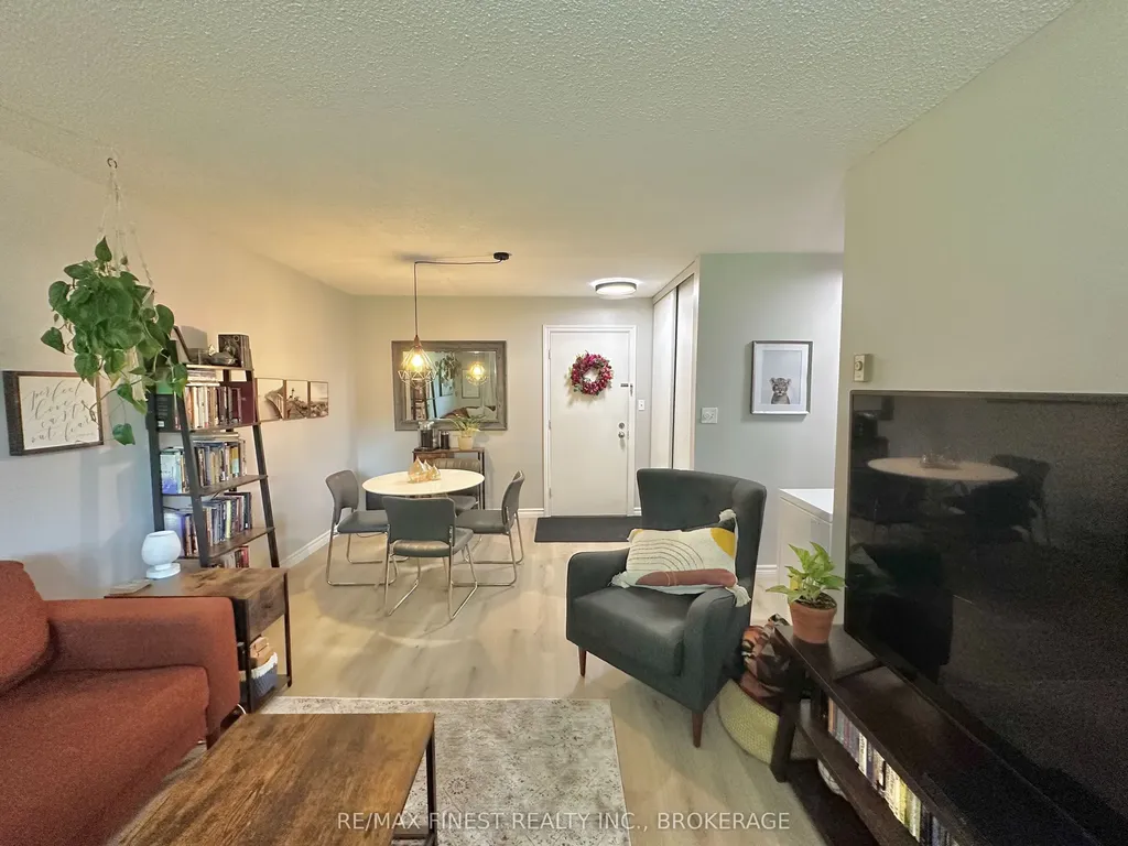 835 Milford Drive Kingston ON K7P 1A7
