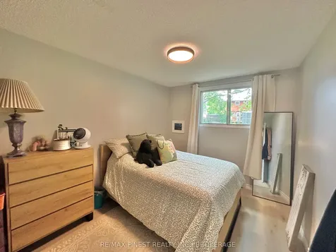 835 Milford Drive Kingston ON K7P 1A7