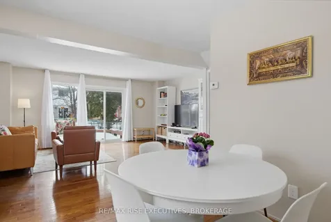 1037 Hickorywood Crescent Kingston ON K7P 2E5