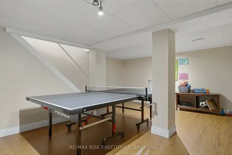 1037 Hickorywood Crescent Kingston ON K7P 2E5