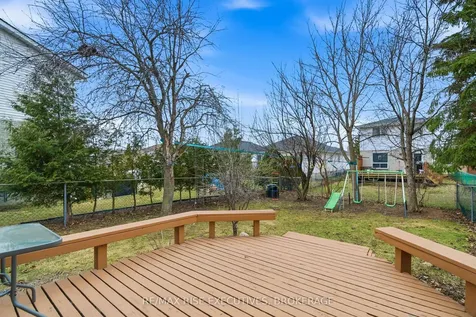 1037 Hickorywood Crescent Kingston ON K7P 2E5