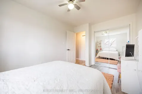 5080 Mantree Court Lincoln ON L3J 0A8