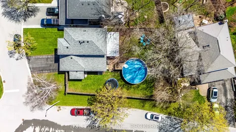 5080 Mantree Court Lincoln ON L3J 0A8