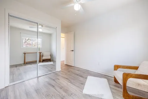 5080 Mantree Court Lincoln ON L3J 0A8