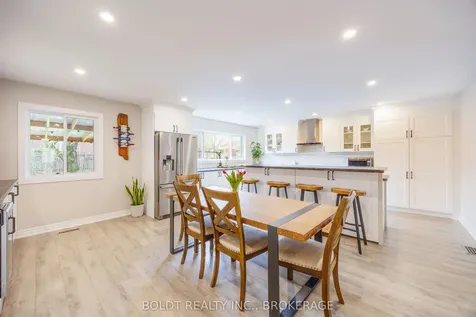 5080 Mantree Court Lincoln ON L3J 0A8