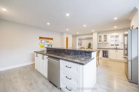 5080 Mantree Court Lincoln ON L3J 0A8
