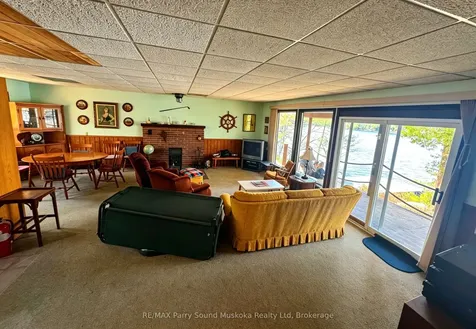 55 Healey Lake Water N/a The Archipelago ON P2A 0B7