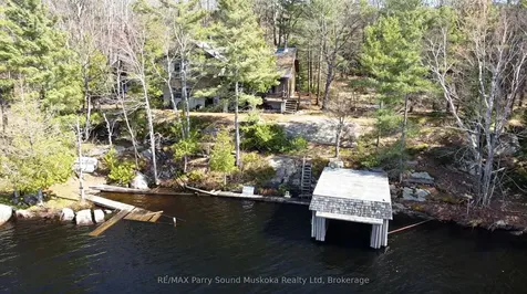 55 Healey Lake Water N/a The Archipelago ON P2A 0B7