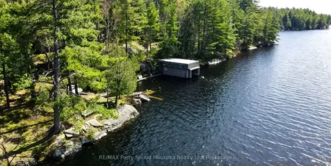 55 Healey Lake Water N/a The Archipelago ON P2A 0B7