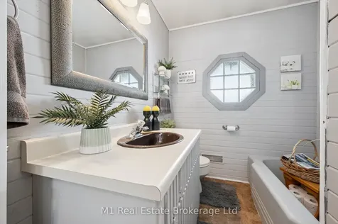 667 Sawmill Road Woolwich ON N2J 4G8