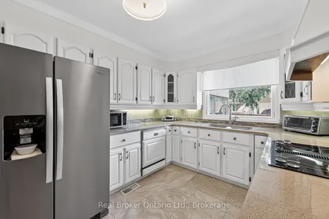 16 Vimy Place Woodstock ON N4S 7H9