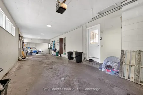 16 Vimy Place Woodstock ON N4S 7H9