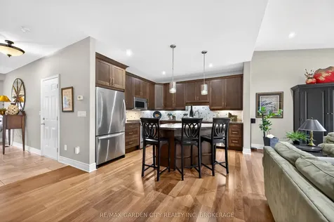 1398 Pelham Street Pelham ON L3E 0T4
