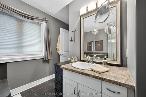 1398 Pelham Street Pelham ON L3E 0T4