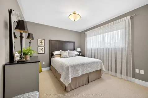 1398 Pelham Street Pelham ON L3E 0T4