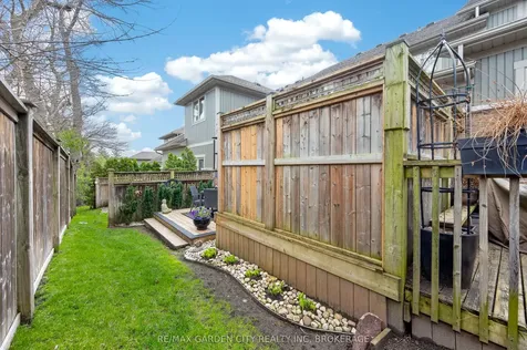 1398 Pelham Street Pelham ON L3E 0T4