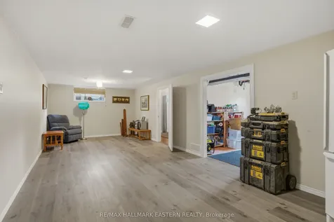 950 Silverdale Road Peterborough ON K9J 7W6