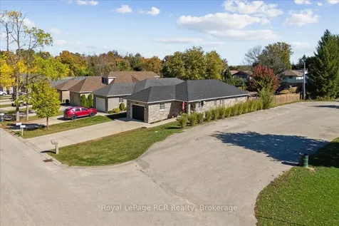 1807 8th Avenue W Owen Sound ON N4K 0A7