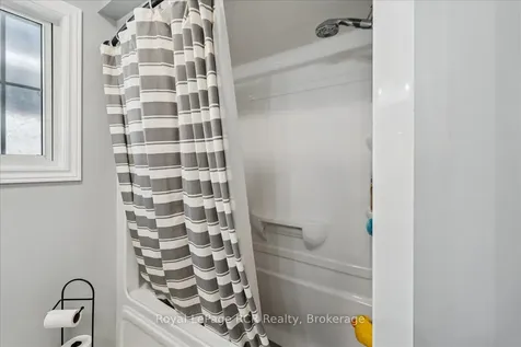 1807 8th Avenue W Owen Sound ON N4K 0A7